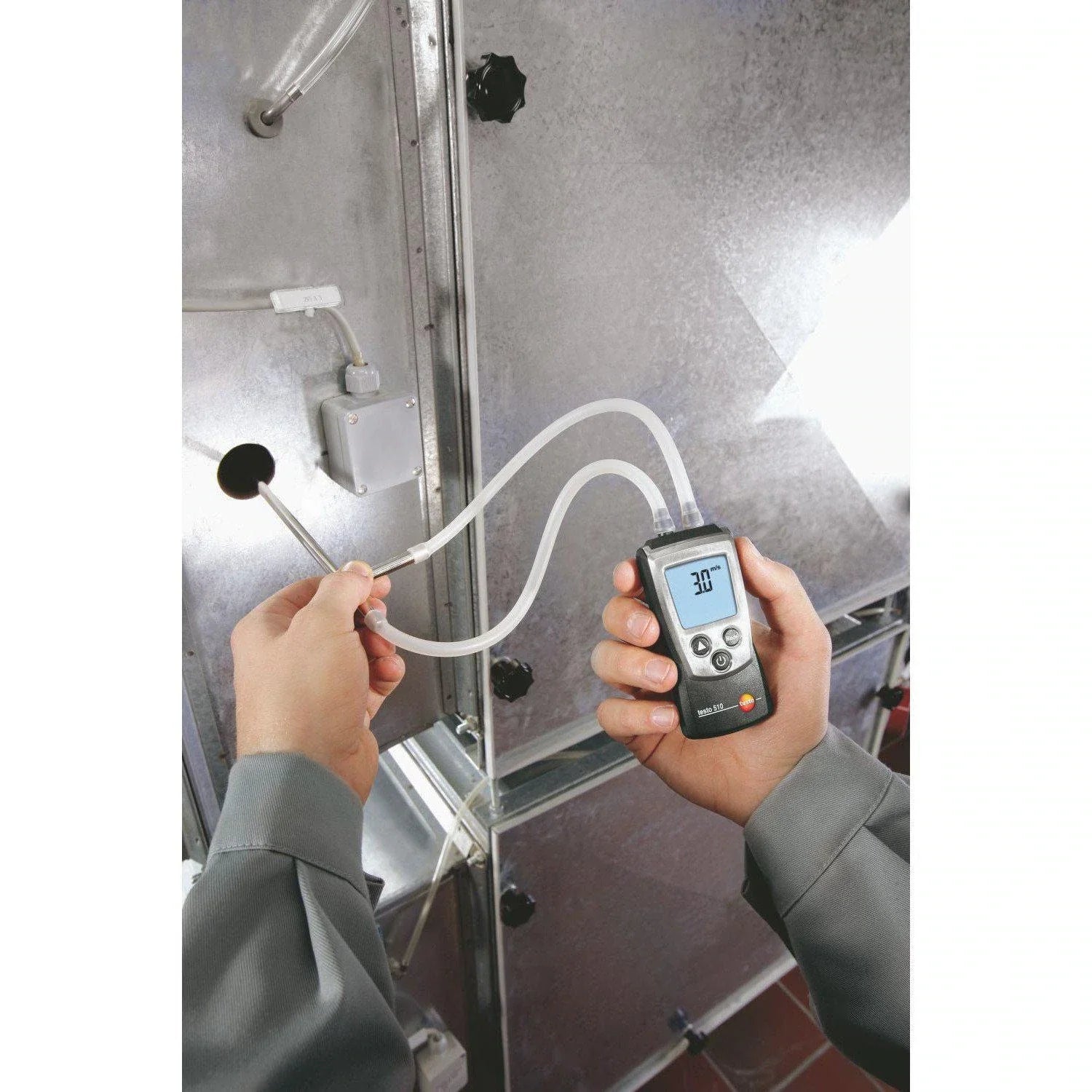MANOMETER