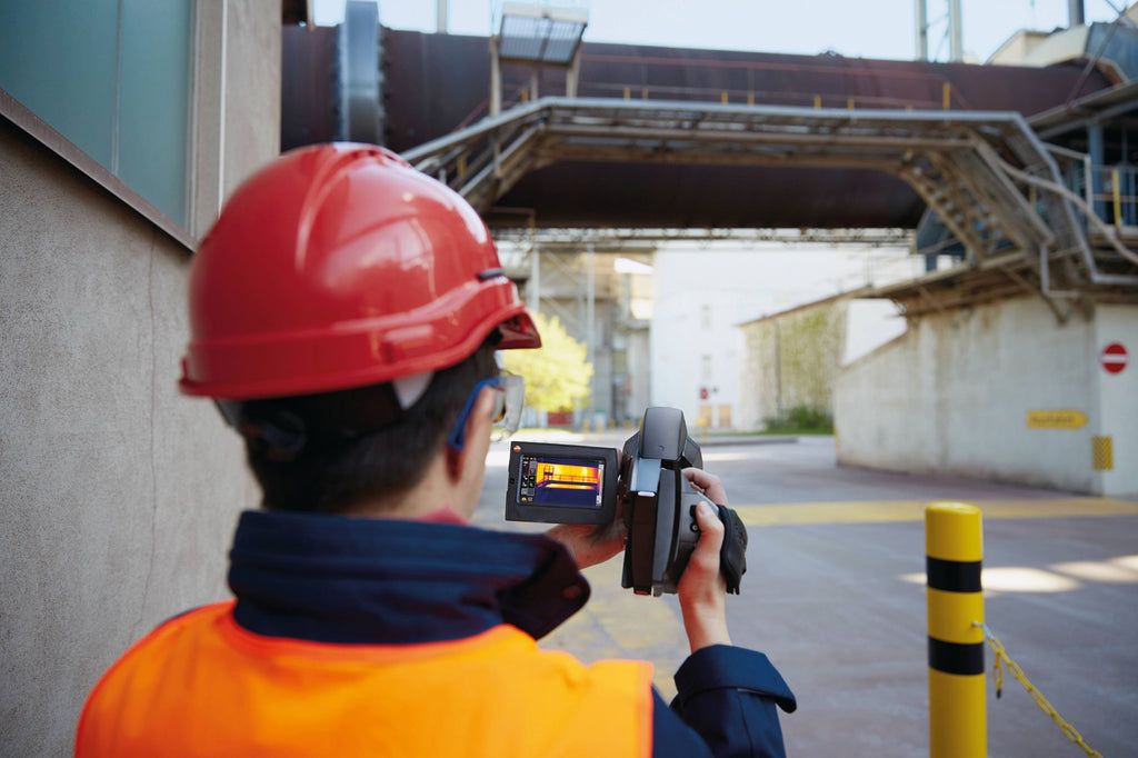 Testo 890 Professional Thermal Imaging Camera with 1 Lens - 0563 0890 X1