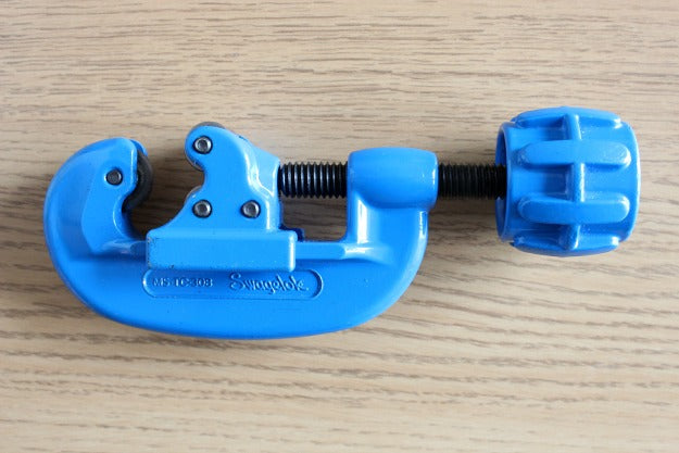 Tube Cutter - hvac shop