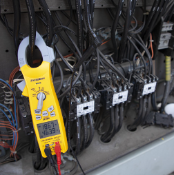 sc480int_trms_power_clamp_meter